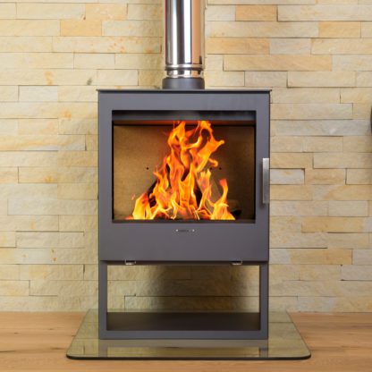 GC Fires - Hydrofire Modena Vision - side glass - 11-18kW steel fireplace - Eco Design Ready 2022 (1)